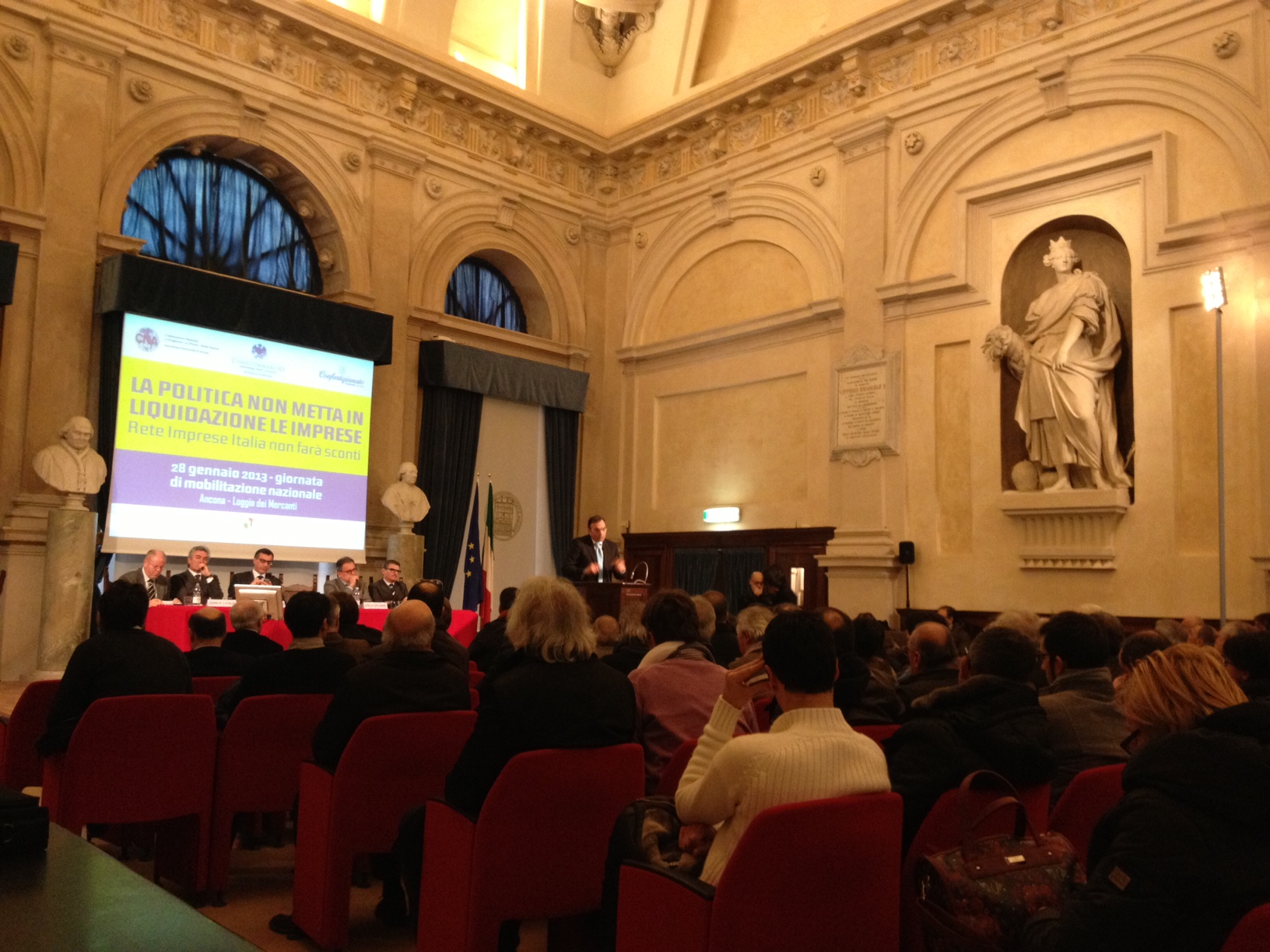 convegno loggia mercanti